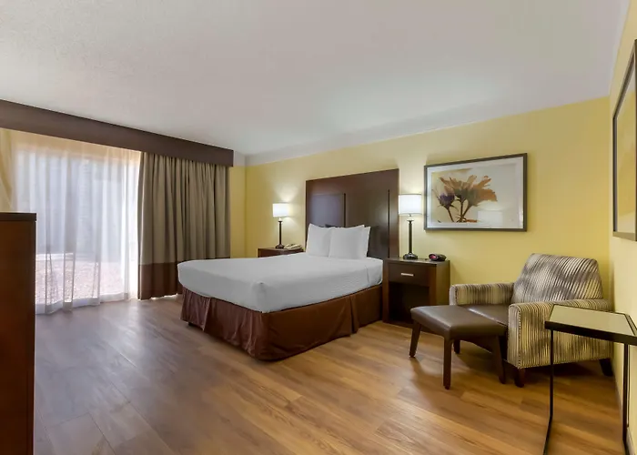 Western Phoenix Hotel