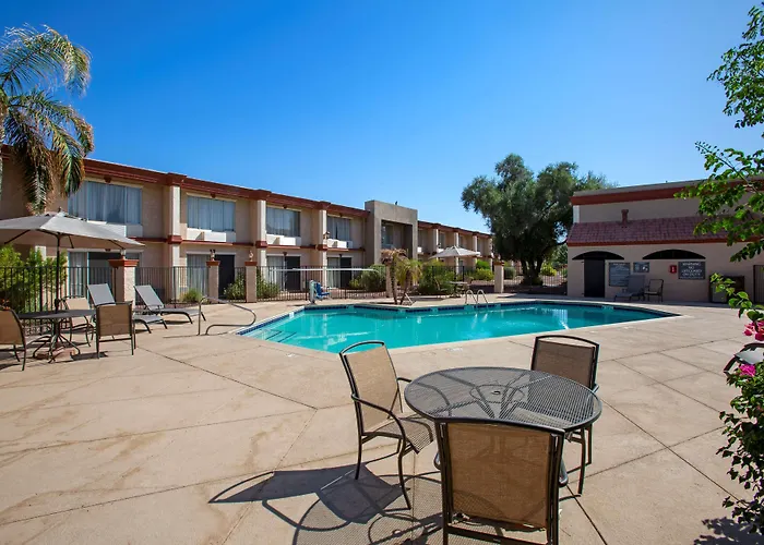 Western Phoenix Hotel