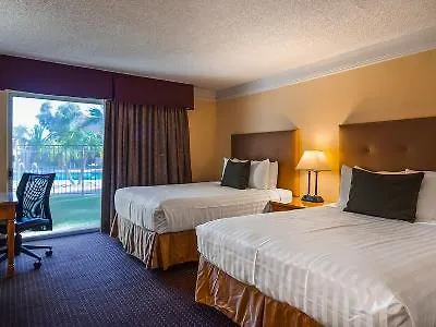 Western Phoenix Hotel 3*
